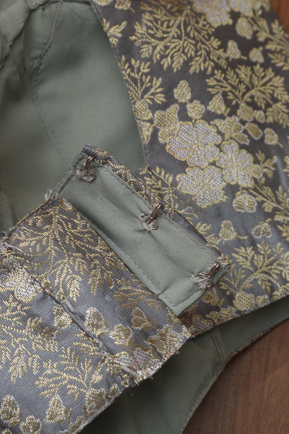 Grey Banarasi Silk Padded Blouse - Luxurion World