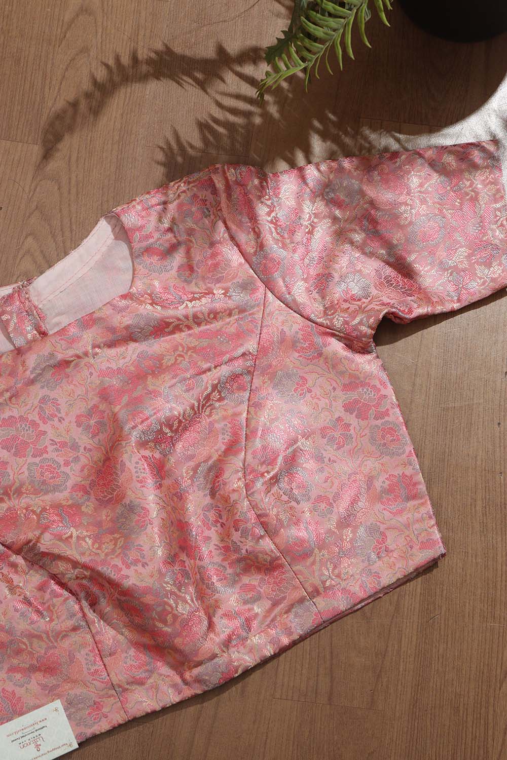 Pink Banarasi Silk Tanchui Jamawar Blouse - Luxurion World