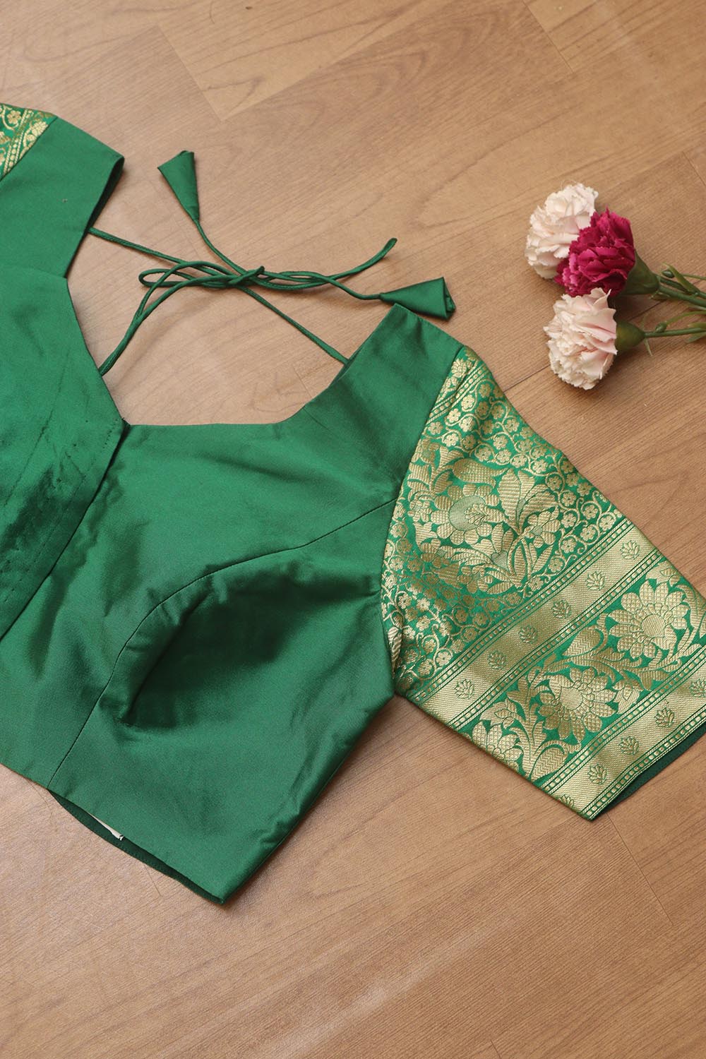 Green Plain Silk Non Padded Blouse With Banarasi Border - Luxurion World