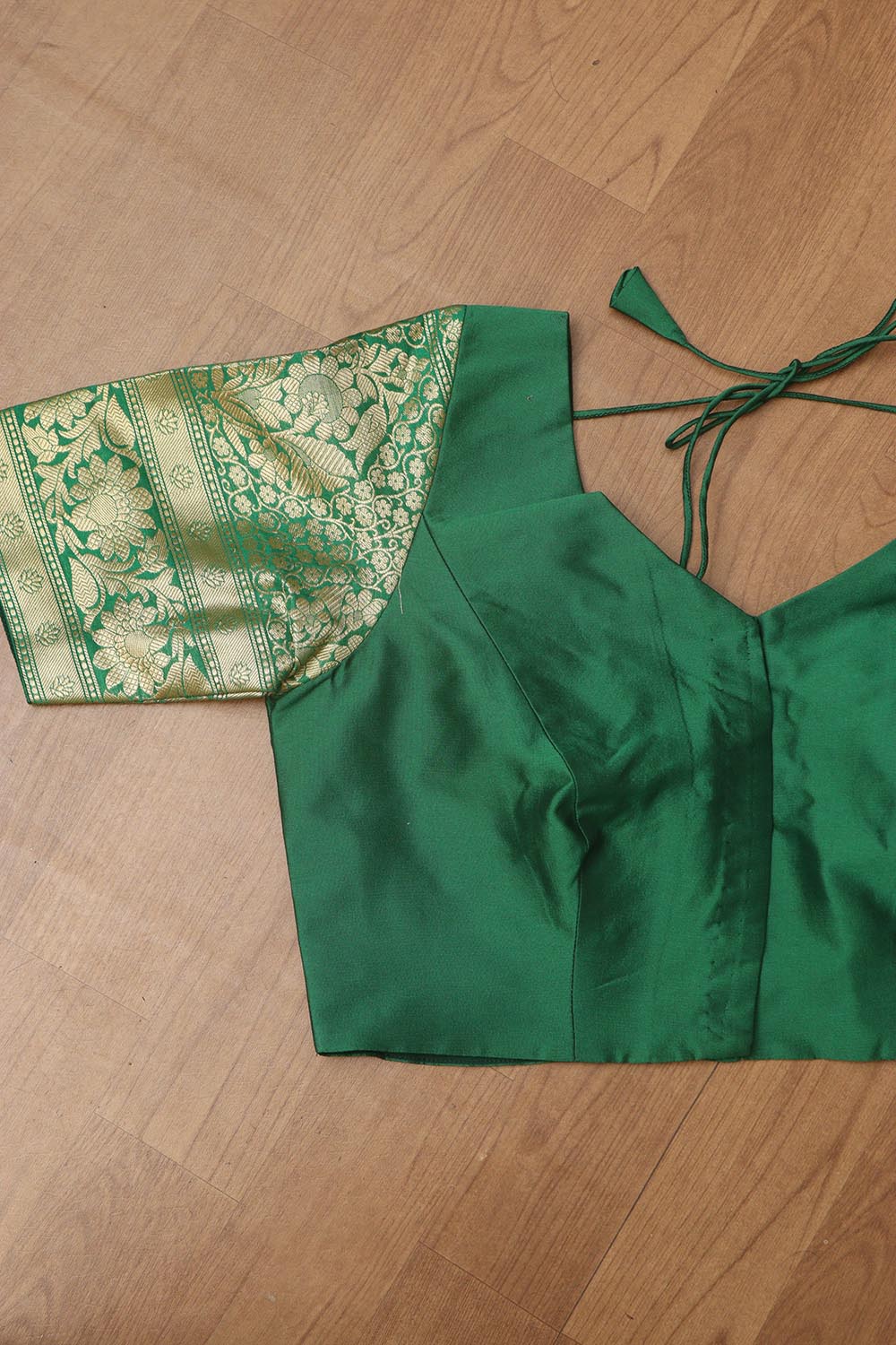 Green Plain Silk Non Padded Blouse With Banarasi Border - Luxurion World