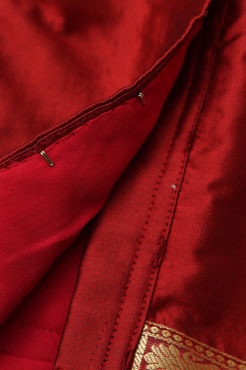 Elegant Maroon Plain Silk Non Padded Blouse With Banarasi Border - Luxurion World