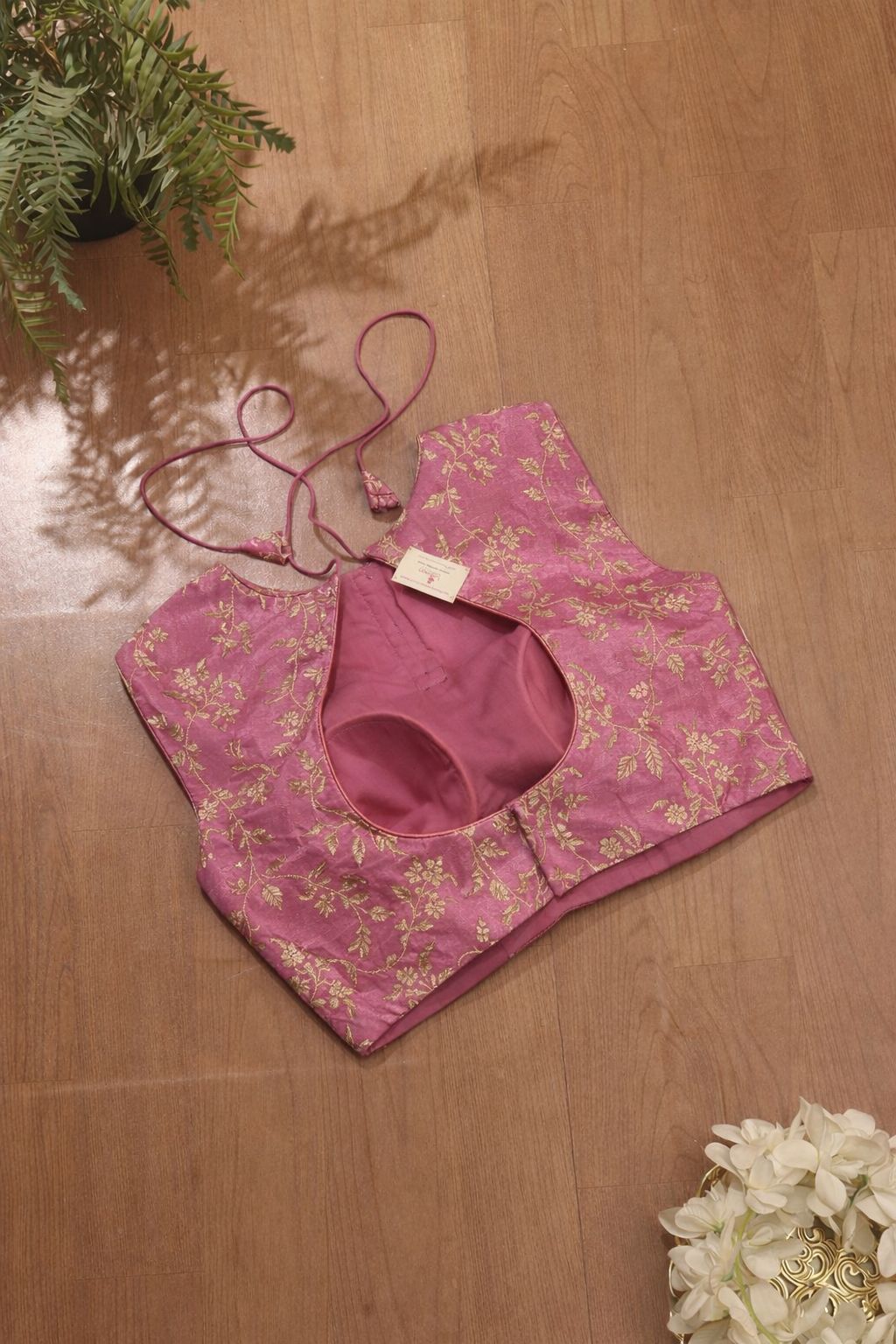 Pink Banarasi Silk Flower Design Padded Blouse - Luxurion World