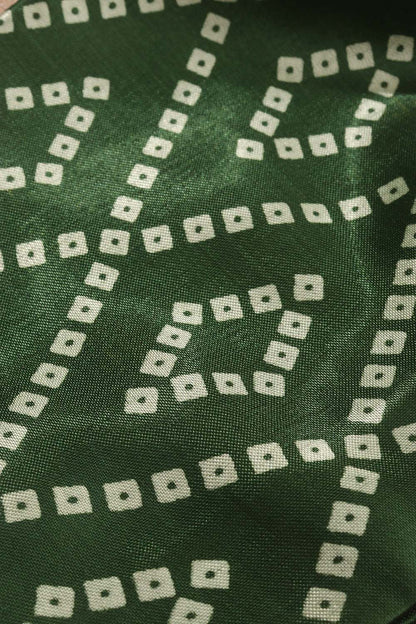 Green Digital Printed Bandhani Design Modal Silk V Neck Padded Blouse - Luxurion World