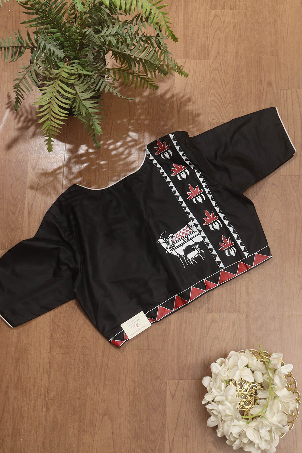 Black Hand Painted Pure Silk Pichwai U Neck Non Padded Stitched Blouse - Luxurion World