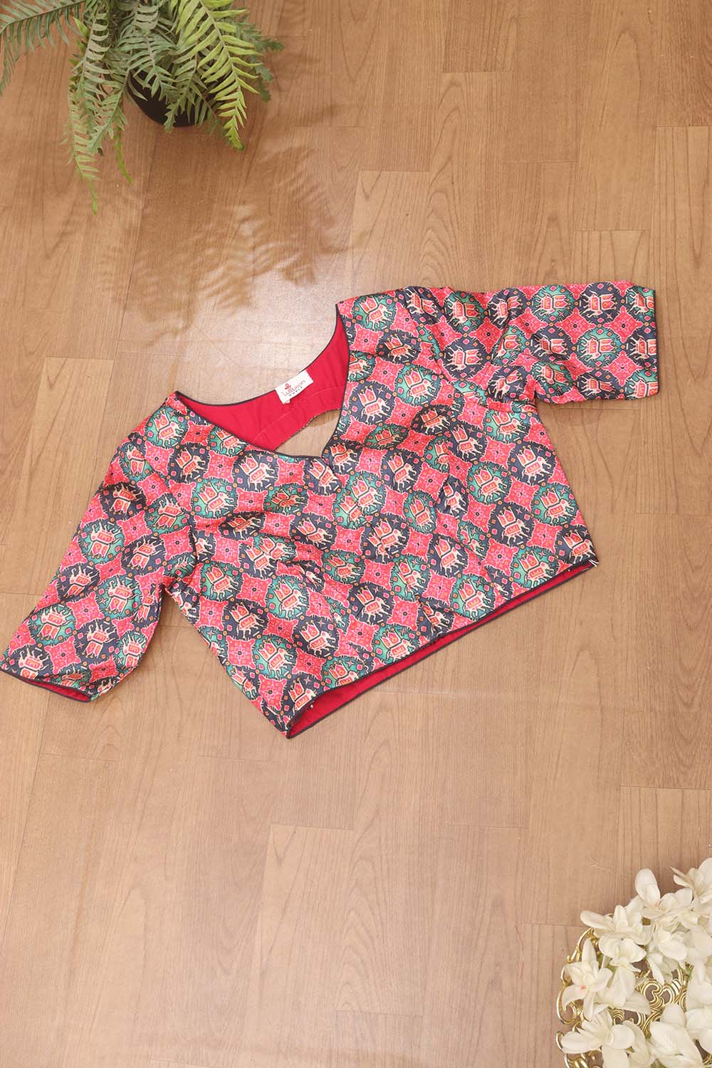 Pink Digital Printed Patola Design Tussar Silk V Neck Non Padded Blouse - Luxurion World