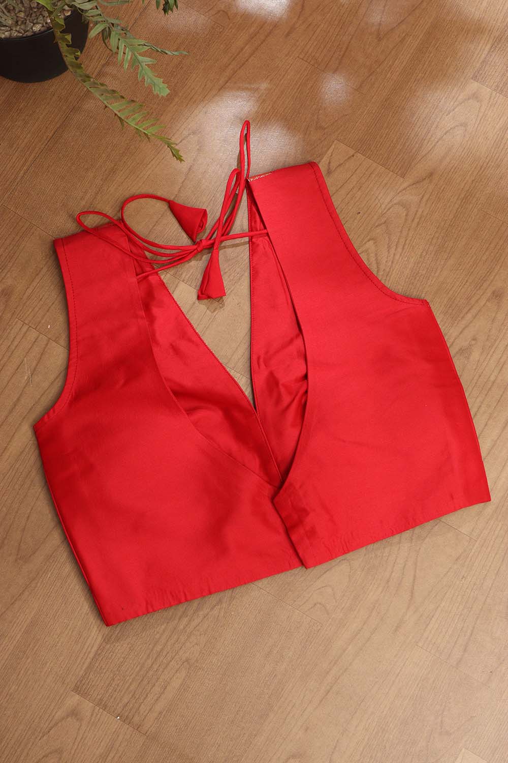 Red Silk Banarasi Border Non Padded Blouse - Luxurion World