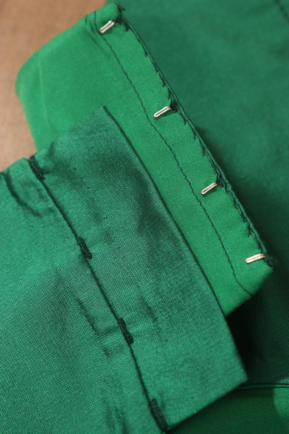 Green Silk Non Padded Blouse - Simple Elegance - Luxurion World