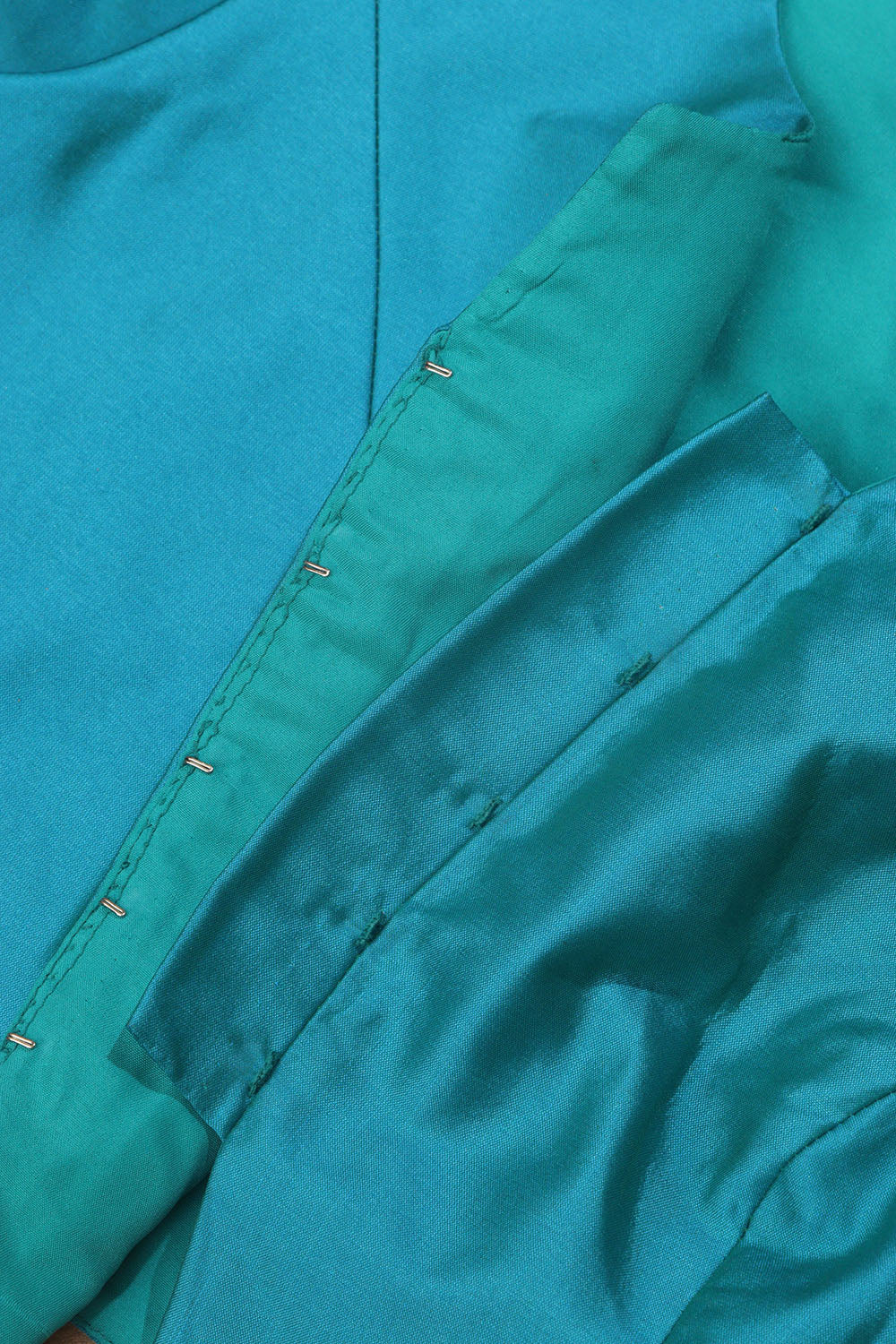 Blue Silk Non Padded Blouse - Elegant and Comfortable - Luxurion World