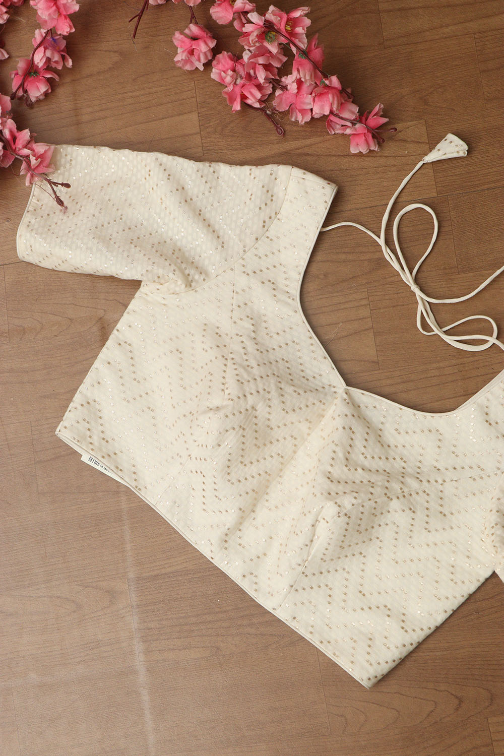 Elegant White Banarasi Pure Cotton Non Padded Blouse - Luxurion World