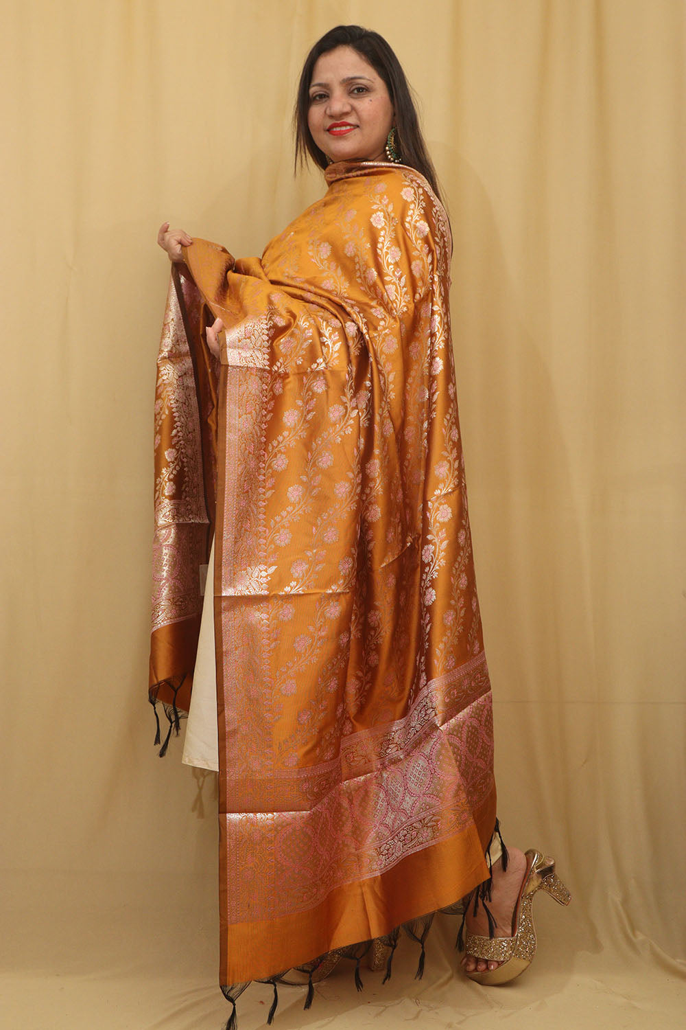 Yellow Banarasi Silk Meenakari Dupatta - Luxurion World