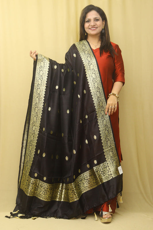 Black Handloom Banarasi Pure Katan Silk Kadwa Dupatta - Luxurion World