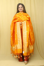 Orange Handloom Banarasi Pure Katan Silk Kadwa Dupatta - Luxurion World