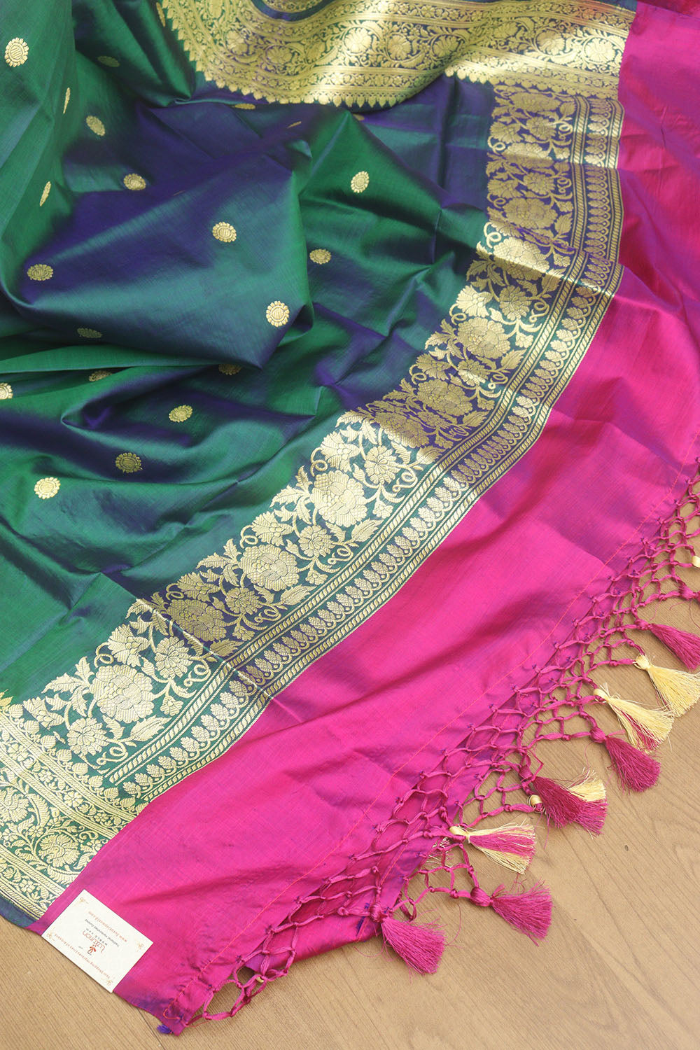 Green And Blue Shot Handloom Banarasi Pure Katan Silk Kadwa Dupatta - Luxurion World