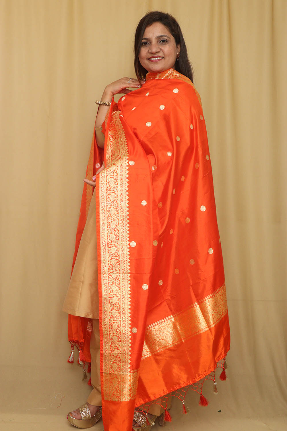 Orange Handloom Banarasi Pure Katan Silk Dupatta - Luxurion World