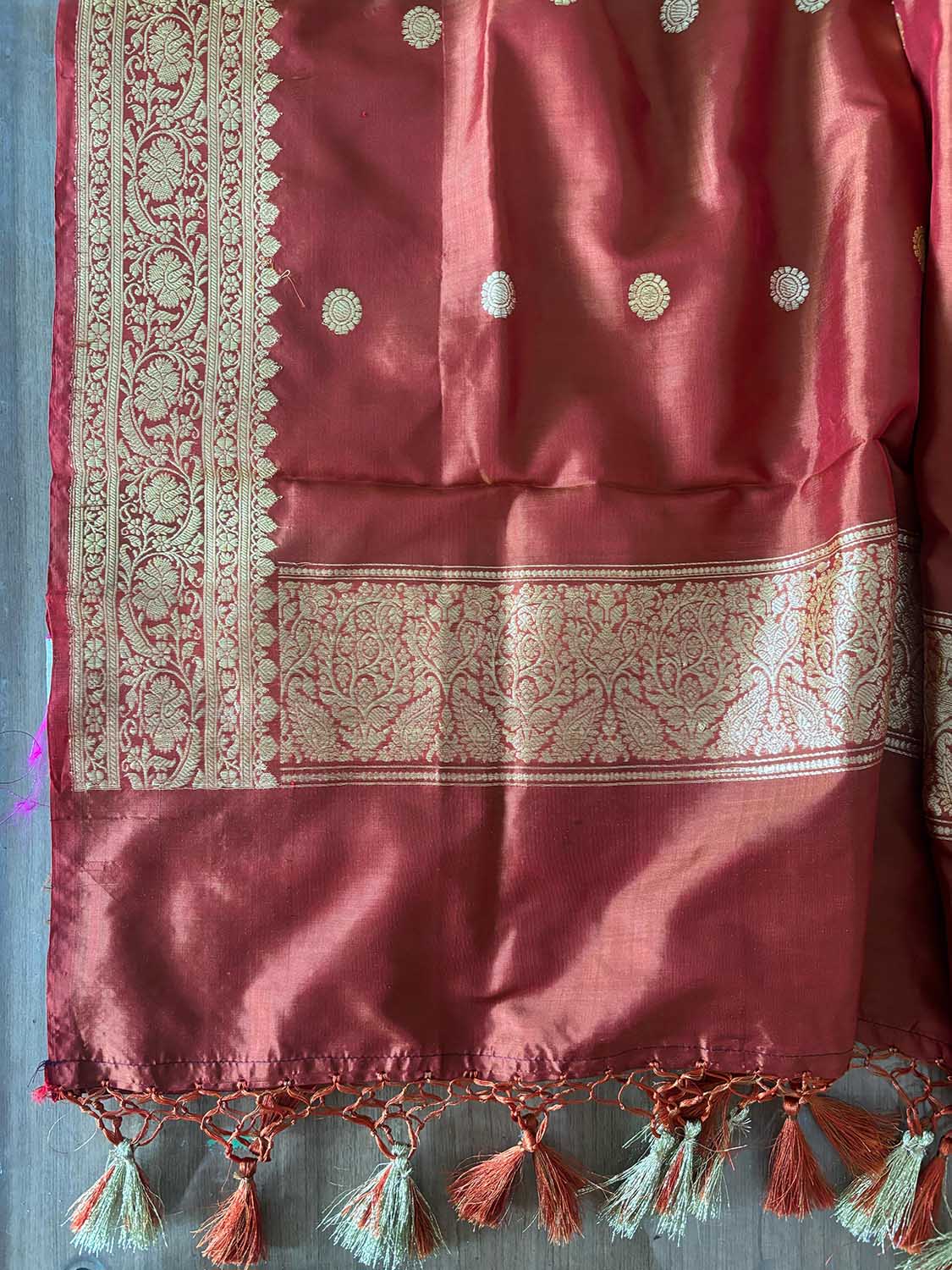 Brown Handloom Banarasi Pure Katan Silk Booti Design Dupatta - Luxurion World