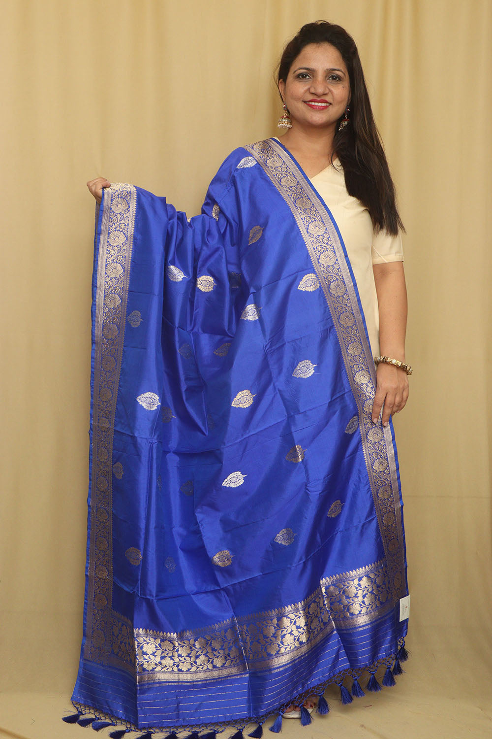 Blue Banarasi Handloom Pure Katan Silk Dupatta - Luxurion World- Crafted Heirlooms