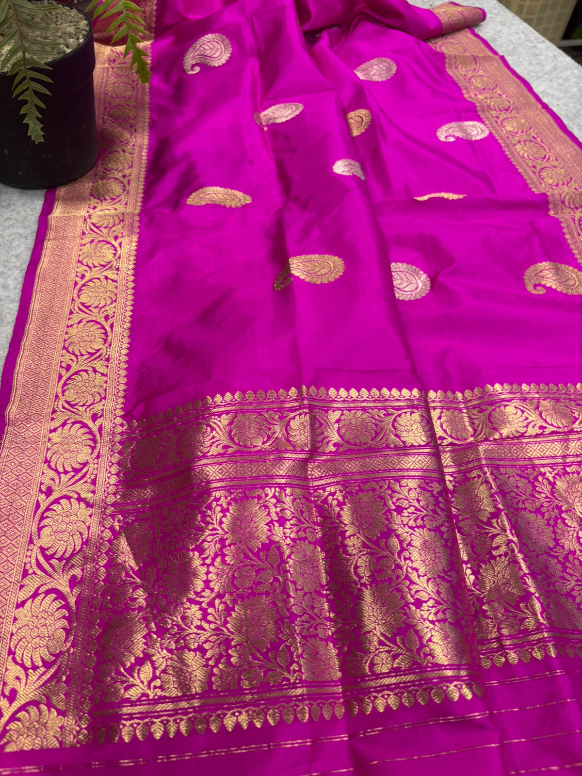 Pink Banarasi Handloom Pure Katan Silk Paisley Design Dupatta