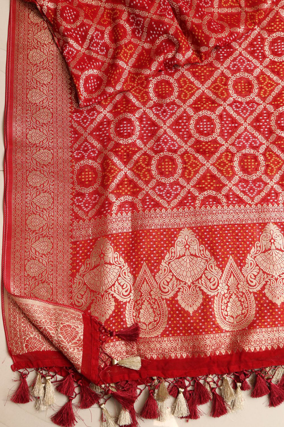 Red Banarasi Bandhani Weaved Georgette Dupatta - Luxurion World- Crafted Heirlooms
