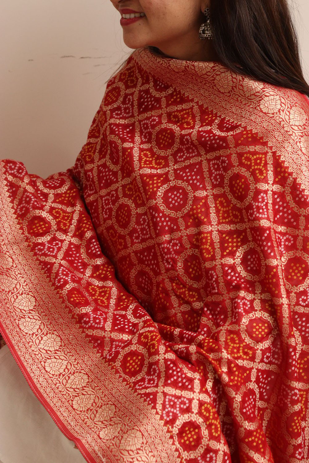 Red Banarasi Bandhani Weaved Georgette Dupatta - Luxurion World- Crafted Heirlooms