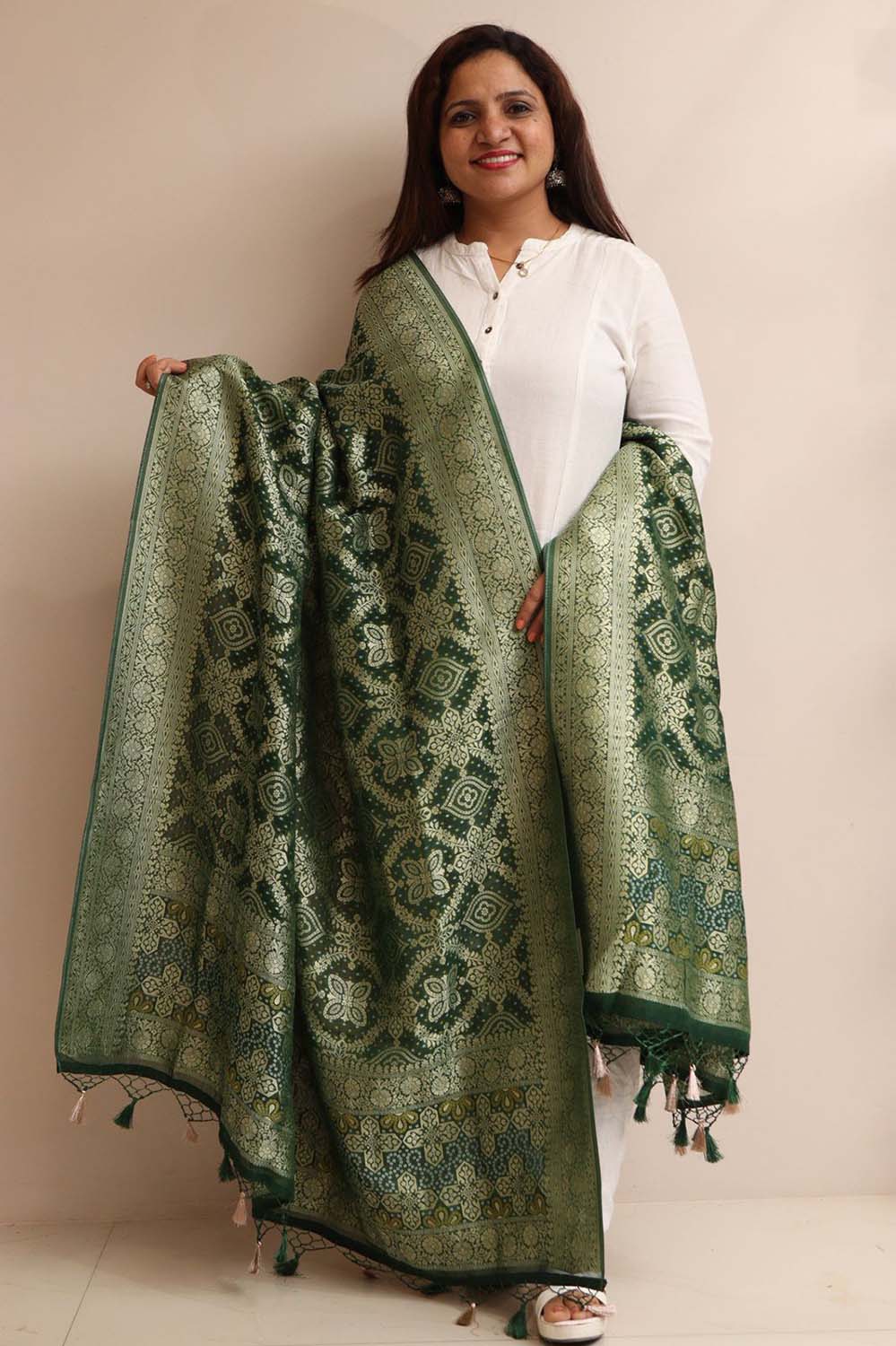 Green Banarasi Bandhani Weaved Georgette Dupatta - Luxurion World- Crafted Heirlooms