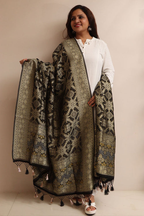 Elegant Black Banarasi Bandhani Weaved Georgette Dupatta - Luxurion World- Crafted Heirlooms