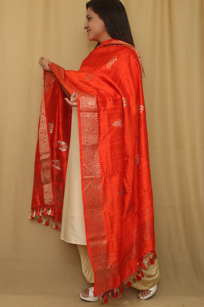 Orange Banarasi Handloom Raw Silk Dupatta - Elegant and Timeless - Luxurion World