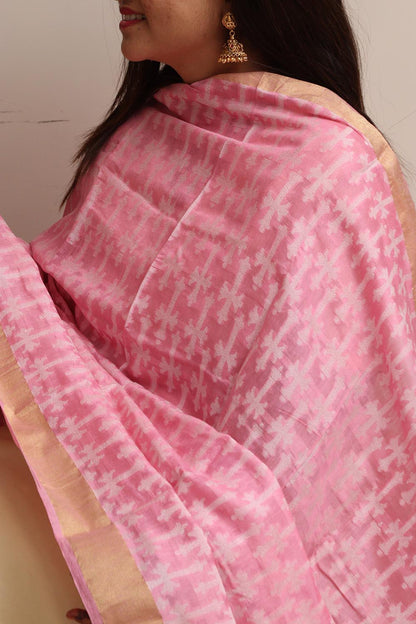 Exquisite Pink Banarasi Handloom Pure Moonga Silk Dupatta - Luxurion World