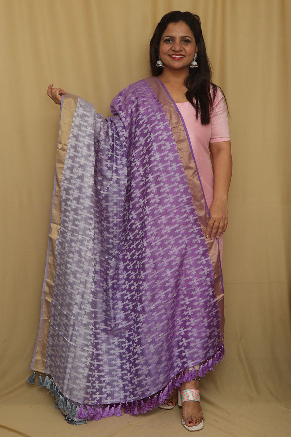 Exquisite Purple Banarasi Handloom Pure Moonga Silk Dupatta - Luxurion World- Crafted Heirlooms