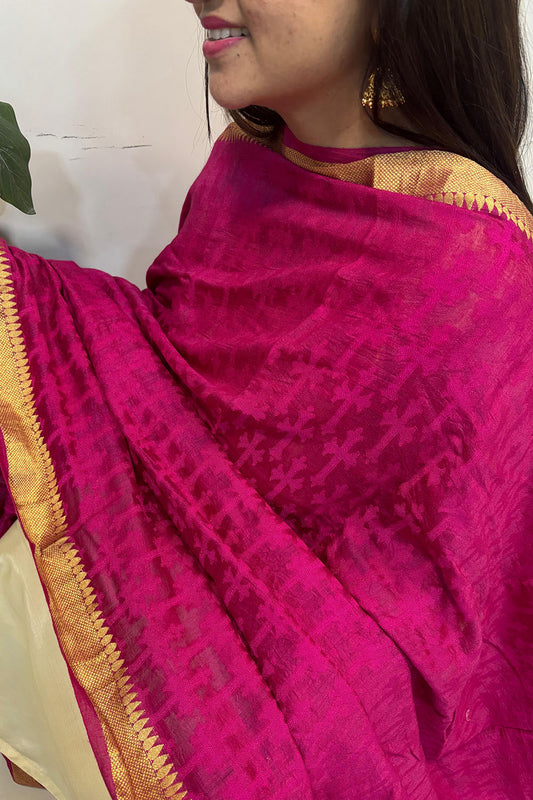 Exquisite Pink Banarasi Handloom Pure Moonga Silk Dupatta - Luxurion World