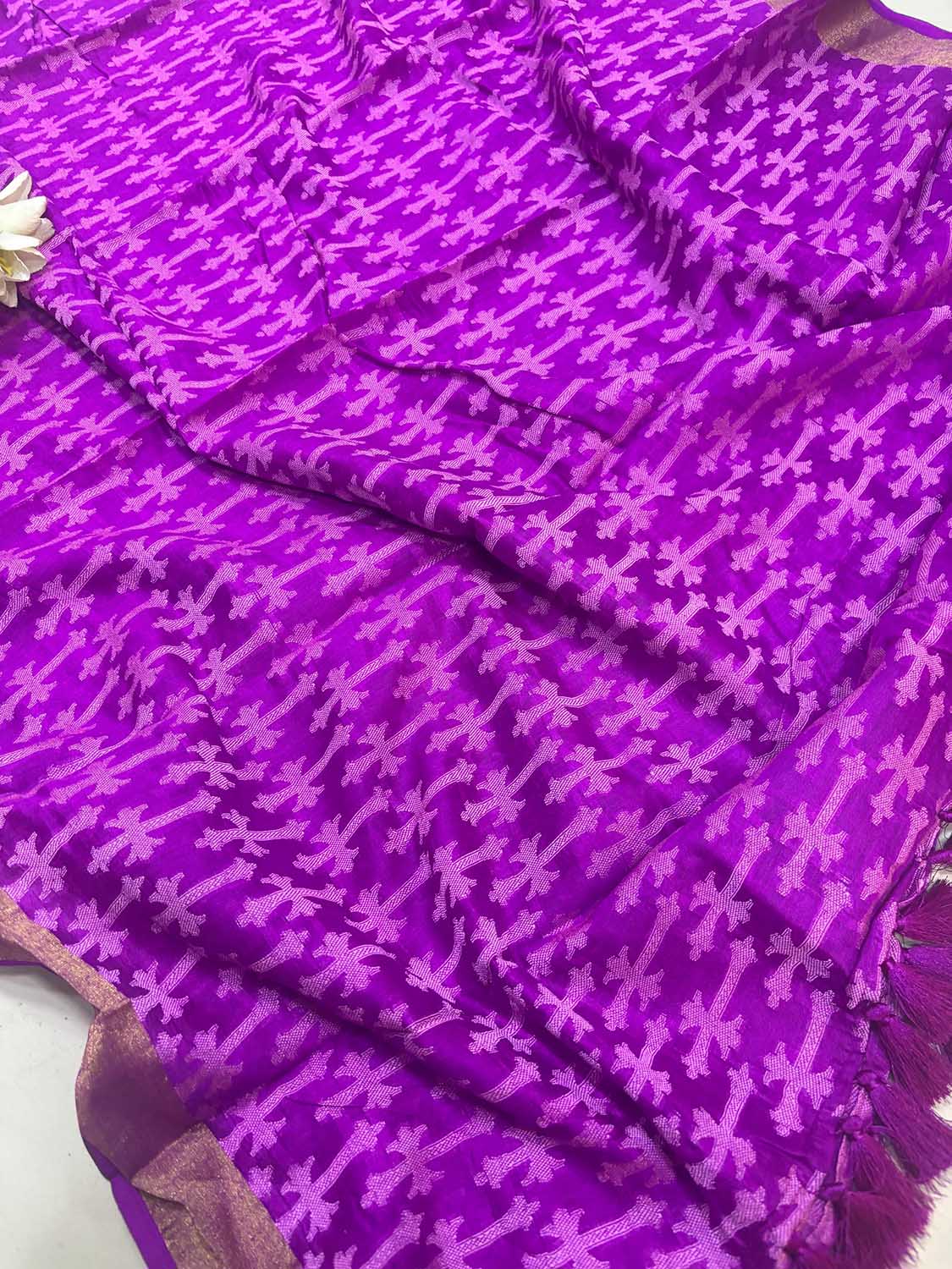 Purple Banarasi Handloom Pure Moonga Silk Dupatta - Luxurion World- Crafted Heirlooms