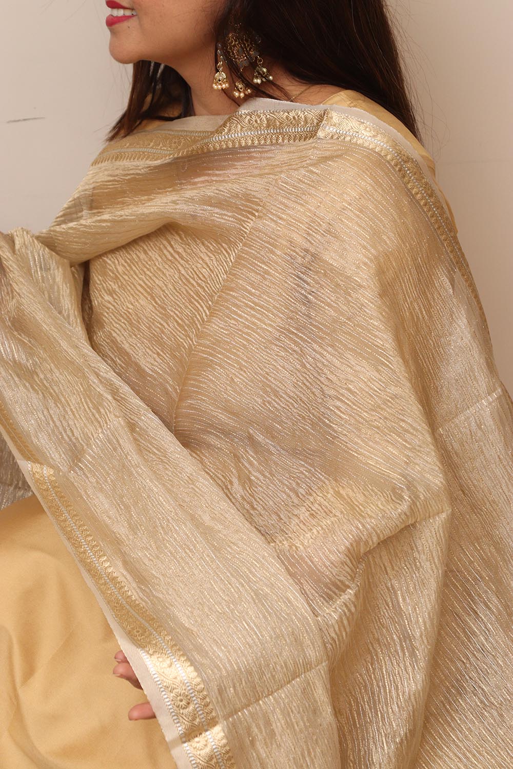 Dyeable Banarasi Handloom Tissue Silk Crushed Dupatta - Luxurion World- Crafted Heirlooms