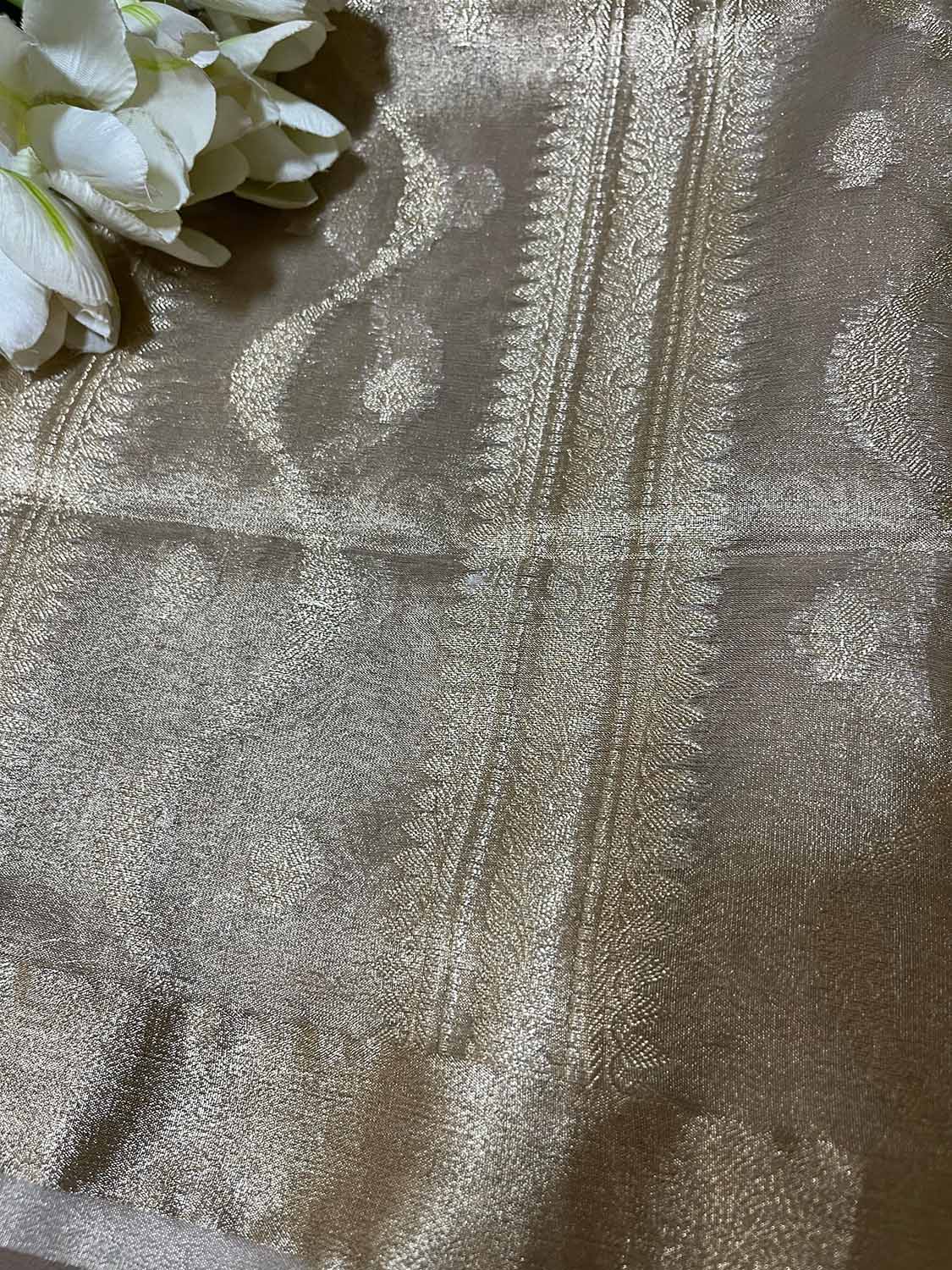 Stunning Dyeable Banarasi Tissue Silk Dupatta - Luxurion World