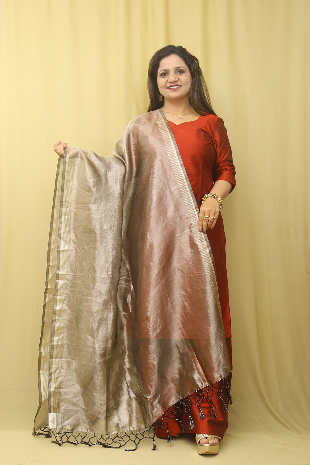 Silver Banarasi Plain Tissue Dupatta - Luxurion World