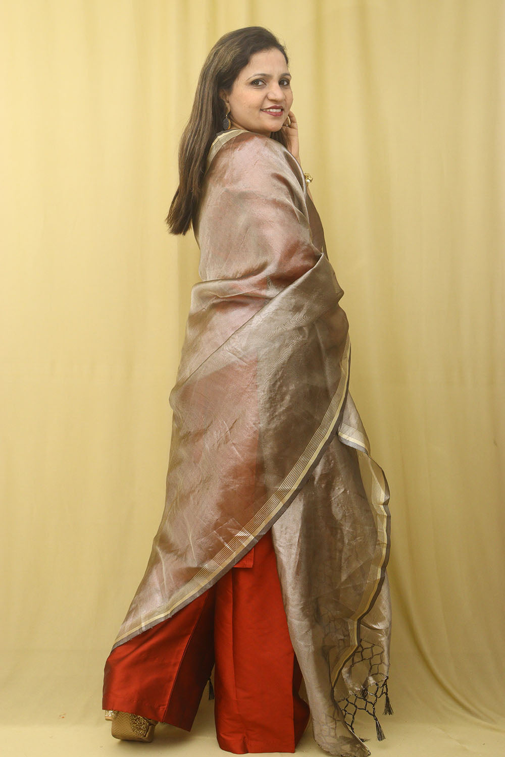 Silver Banarasi Plain Tissue Dupatta - Luxurion World
