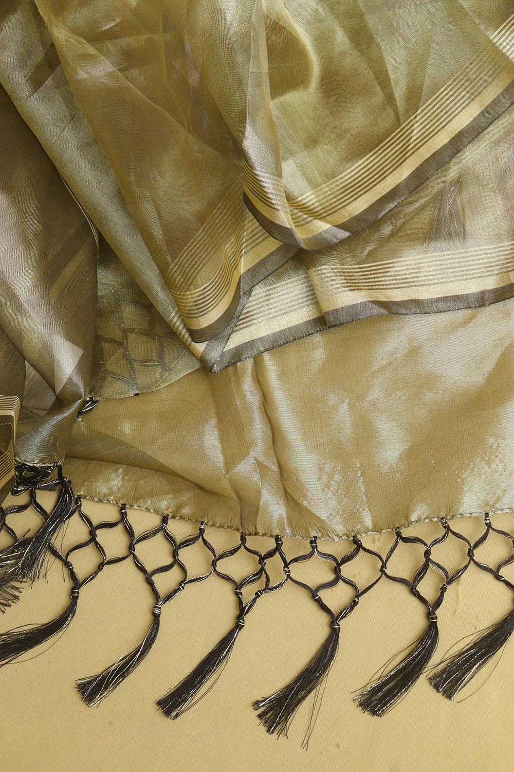 Golden Banarasi Plain Tissue Dupatta - Luxurion World