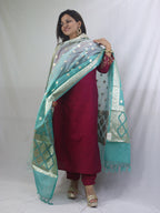 Stunning Sea Green Banarasi Organza Dupatta - Perfect for Any Occasion! - Luxurion World