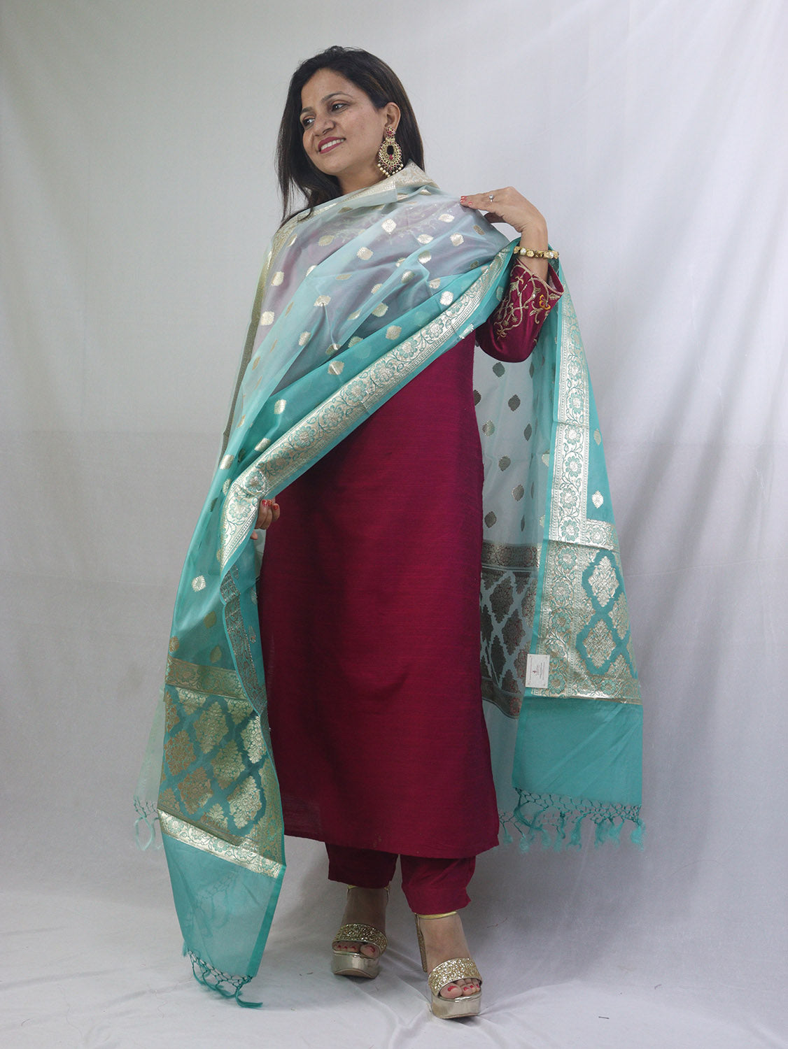 Stunning Sea Green Banarasi Organza Dupatta - Perfect for Any Occasion! - Luxurion World