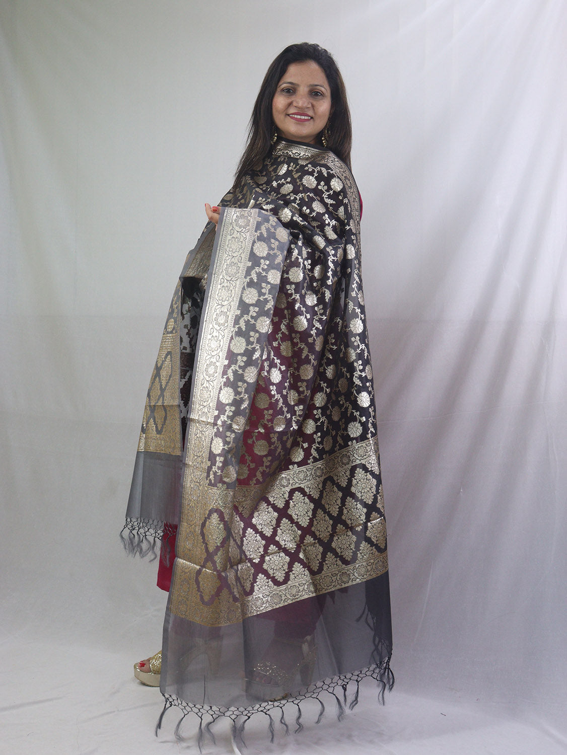 Stunning Grey Banarasi Organza Dupatta - Perfect for Any Occasion! - Luxurion World