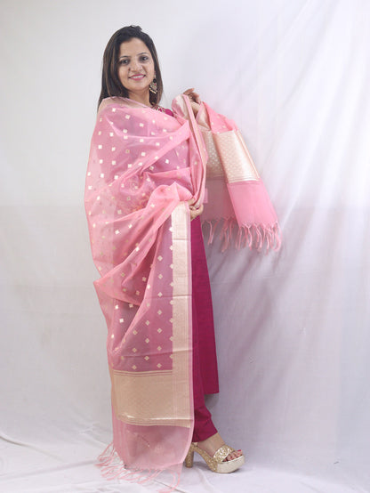 Stunning Pink Banarasi Organza Dupatta - Perfect for Ethnic Wear - Luxurion World