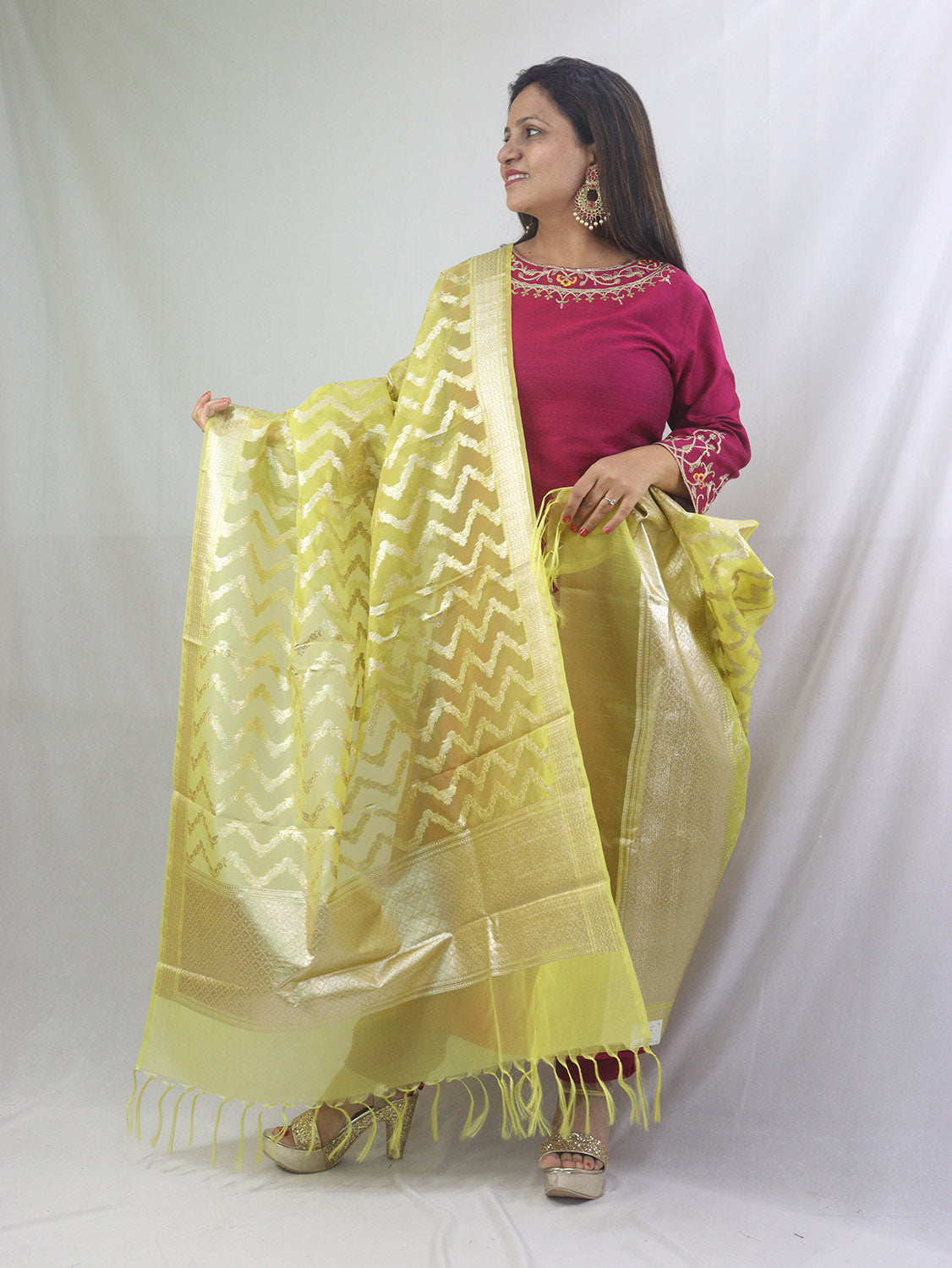 Stunning Yellow Banarasi Organza Dupatta - Perfect for Any Occasion! - Luxurion World
