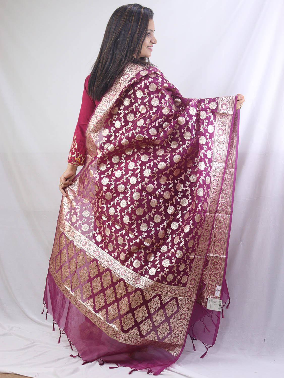 Stunning Purple Banarasi Organza Dupatta - Perfect for Any Occasion! - Luxurion World