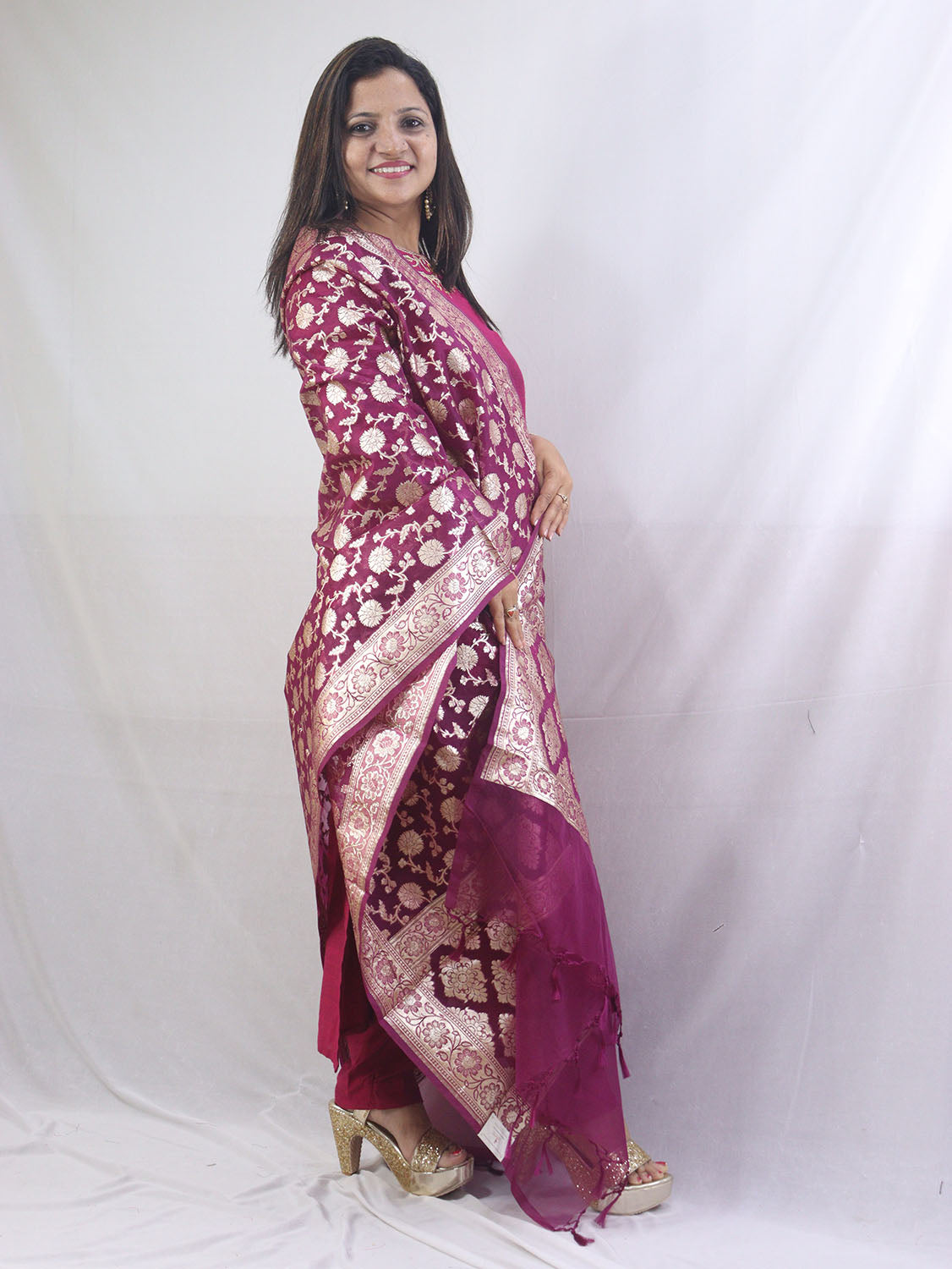 Stunning Purple Banarasi Organza Dupatta - Perfect for Any Occasion! - Luxurion World
