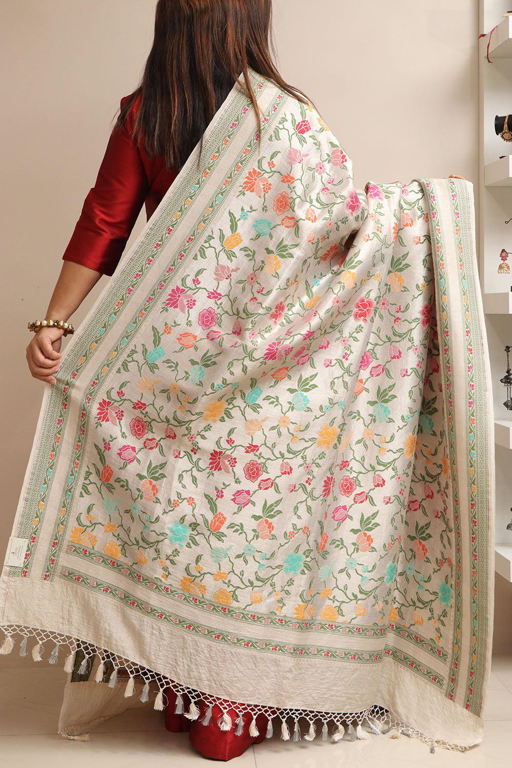 Exquisite Dyeable Banarasi Handloom Brocade Meenakari Pure Tussar Silk Dupatta - Luxurion World- Crafted Heirlooms