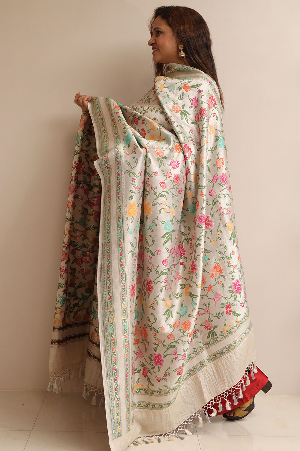 Exquisite Dyeable Banarasi Handloom Brocade Meenakari Pure Tussar Silk Dupatta - Luxurion World- Crafted Heirlooms