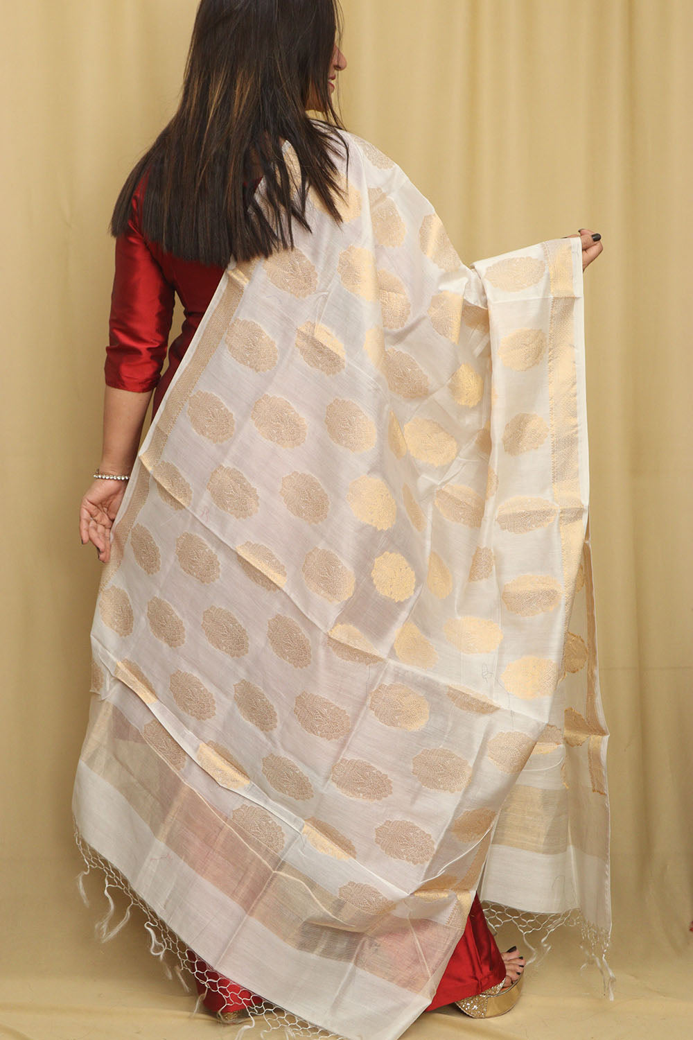 Dyeable Banarasi Handloom Chanderi Silk Dupatta - Luxurion World