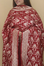 Elegant Maroon Banarasi Silk Dupatta with Parrot Design - Luxurion World