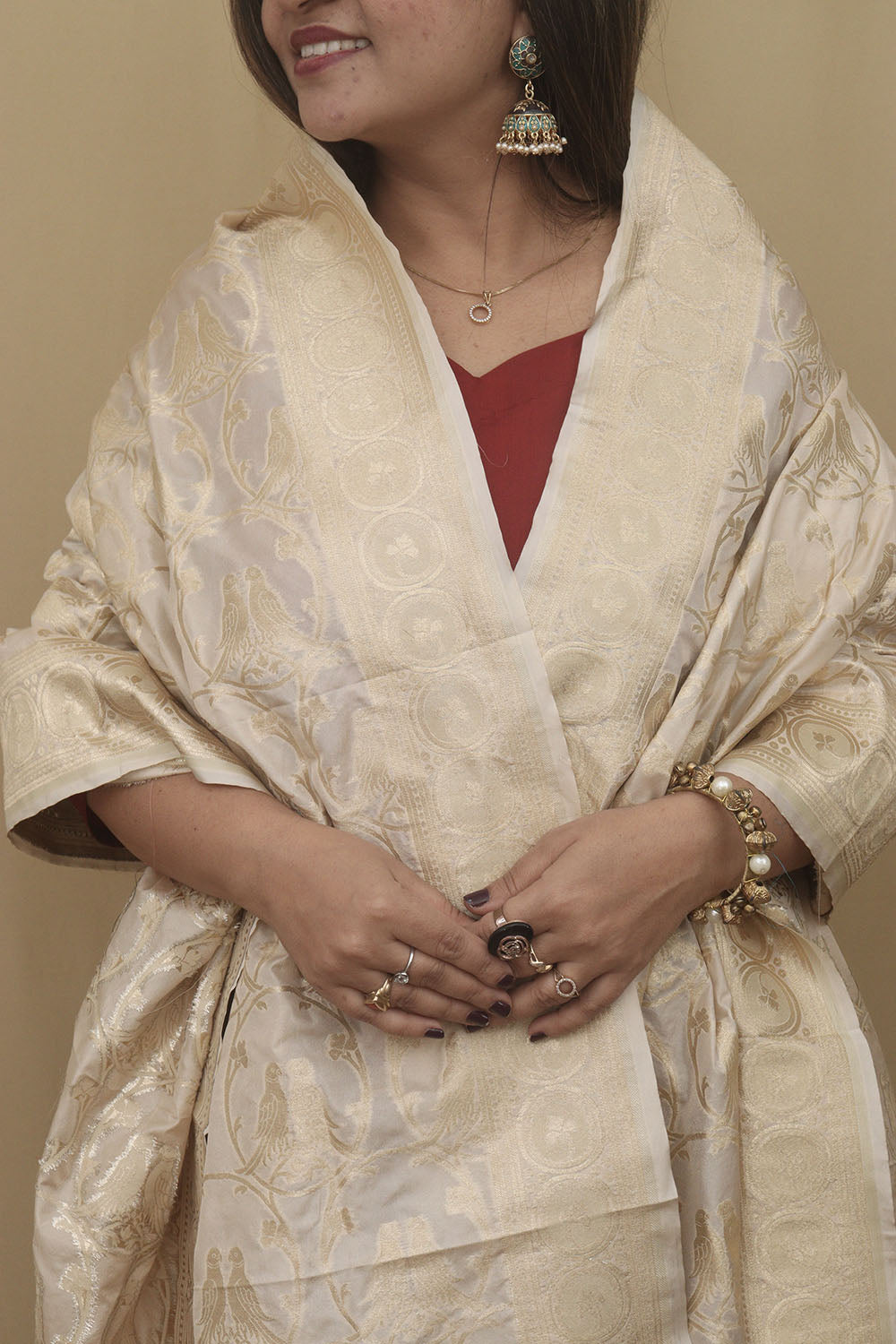 Elegant Parrot Design Dupatta in Pastel Banarasi Silk - Luxurion World