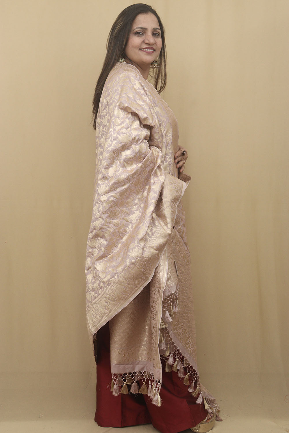 Elegant Pastel Banarasi Silk Shikargah Dupatta: A Timeless Masterpiece - Luxurion World