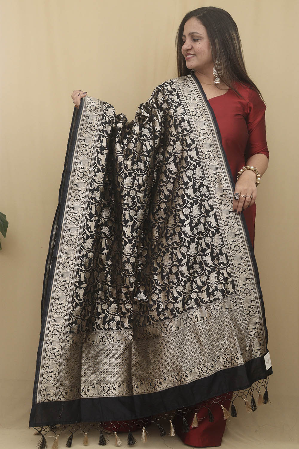 Elegant Black Banarasi Silk Shikargah Design Dupatta - Luxurion World