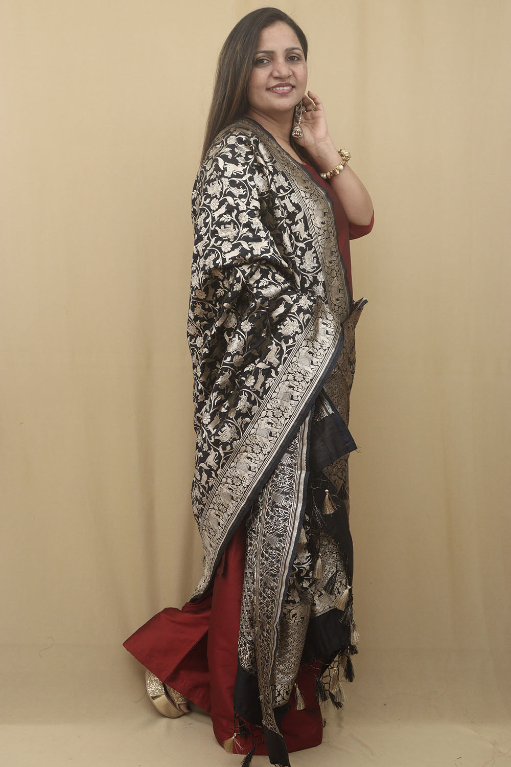 Elegant Black Banarasi Silk Shikargah Design Dupatta - Luxurion World